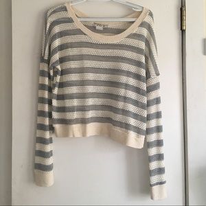 Mesh type long sleeve mid top